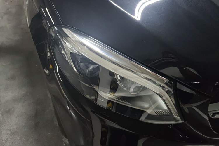 Used Mercedes-Benz GLE Coupe 2018 GLE 400 4MATIC Coupe SUV Right Front Headlight