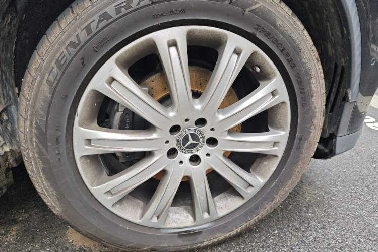 Used Mercedes-Benz GLE Coupe 2018 GLE 320 4MATIC Coupe SUV Right Front Wheel Hub