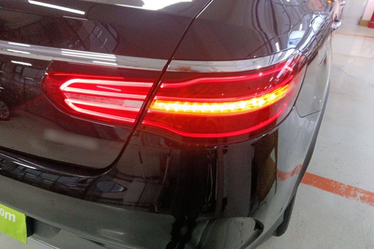 Used Mercedes-Benz GLE Coupe 2018 GLE 400 4MATIC Coupe SUV Right Rear Taillight