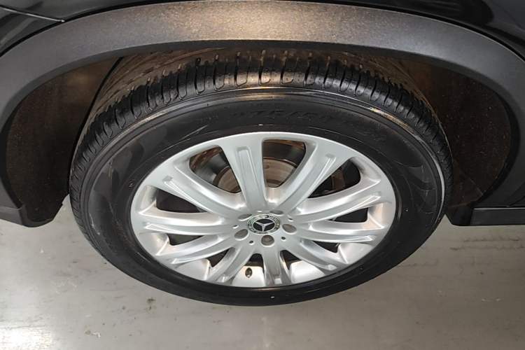 Used Mercedes-Benz GLE Coupe 2018 GLE 320 4MATIC Coupe SUV Right Rear Wheel Hub