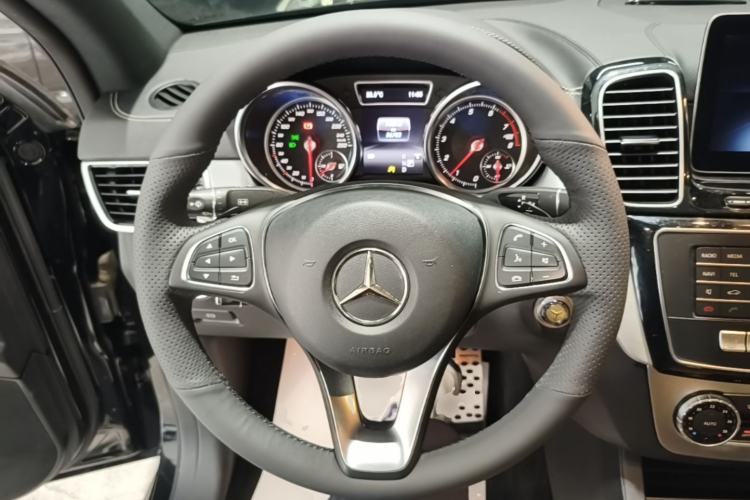 Used Mercedes-Benz GLE Coupe 2018 GLE 320 4MATIC Coupe SUV Steering Wheel