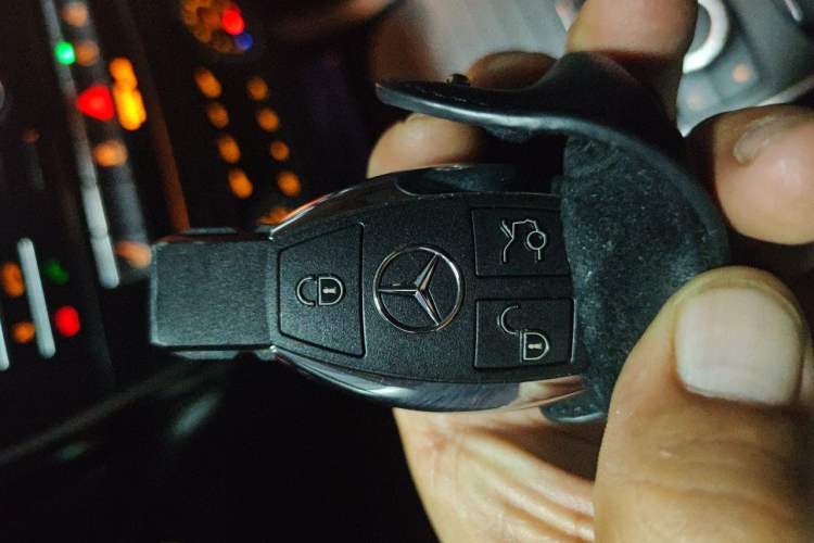 Used Mercedes-Benz GLE Coupe 2018 GLE 400 4MATIC Coupe SUV Vehicle Key