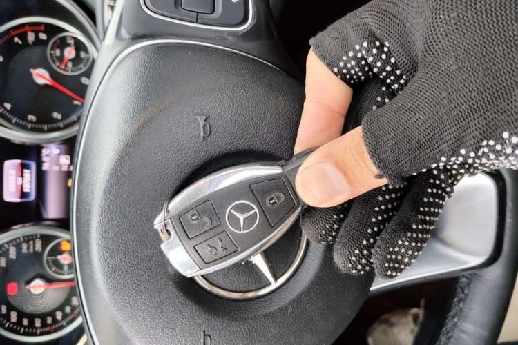 Used Mercedes-Benz GLE Coupe 2018 GLE 320 4MATIC Coupe SUV Vehicle Key