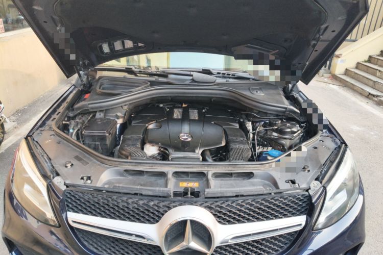 Used Mercedes-Benz GLE Coupe 2018 GLE 320 4MATIC Coupe SUV Engine Bay