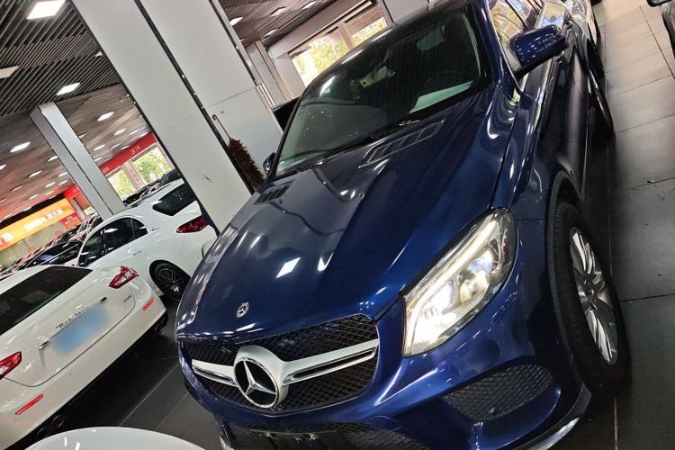 Used Mercedes-Benz GLE Coupe 2018 GLE 320 4MATIC Coupe SUV Front