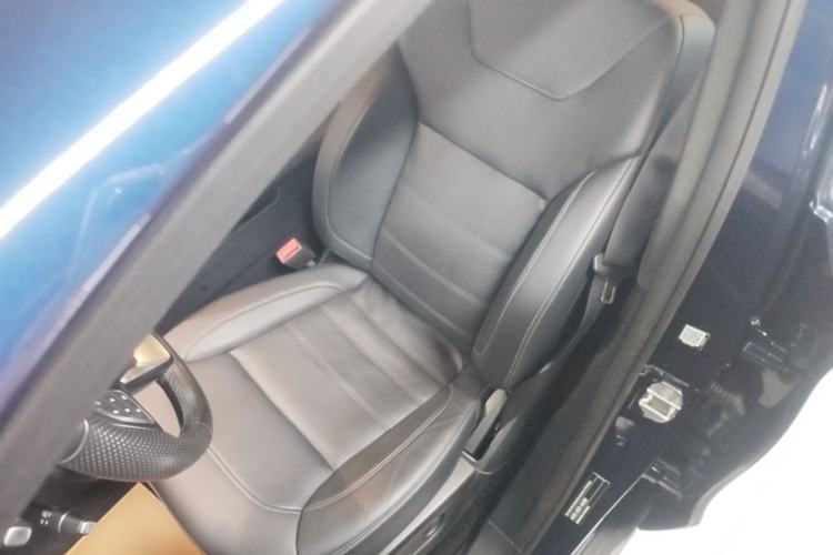 Used Mercedes-Benz GLE Coupe 2018 GLE 320 4MATIC Coupe SUV Left Front Seat