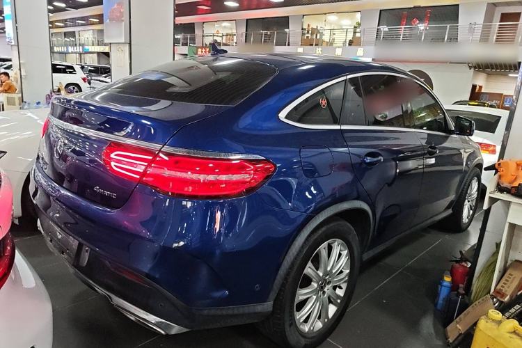 Used Mercedes-Benz GLE Coupe 2018 GLE 320 4MATIC Coupe SUV Rear Right 45 Deg