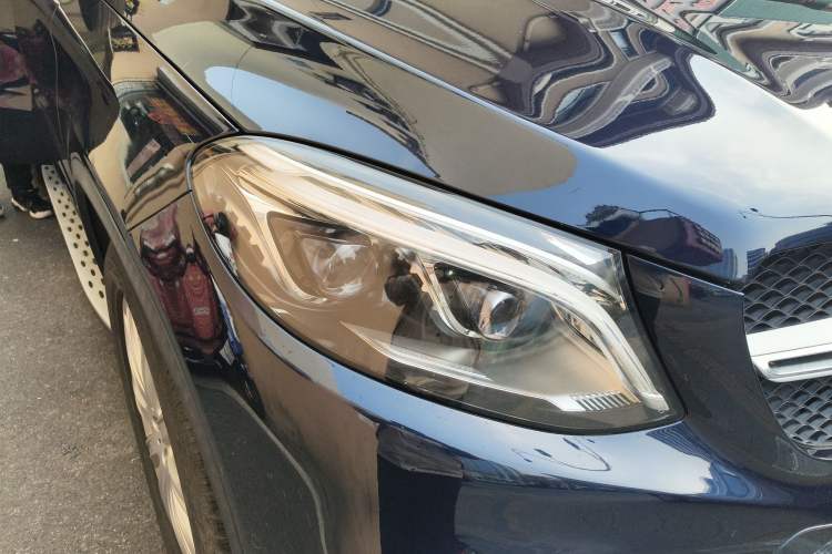 Used Mercedes-Benz GLE Coupe 2018 GLE 320 4MATIC Coupe SUV Right Front Headlight