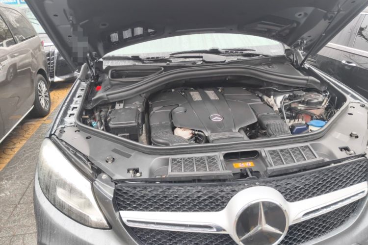 Used Mercedes-Benz GLE Coupe 2018 GLE 320 4MATIC Coupe SUV Engine Bay Right