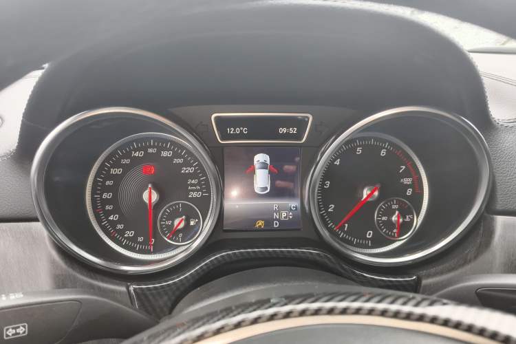 Used Mercedes-Benz GLE Coupe 2018 GLE 320 4MATIC Coupe SUV Instrument Cluster
