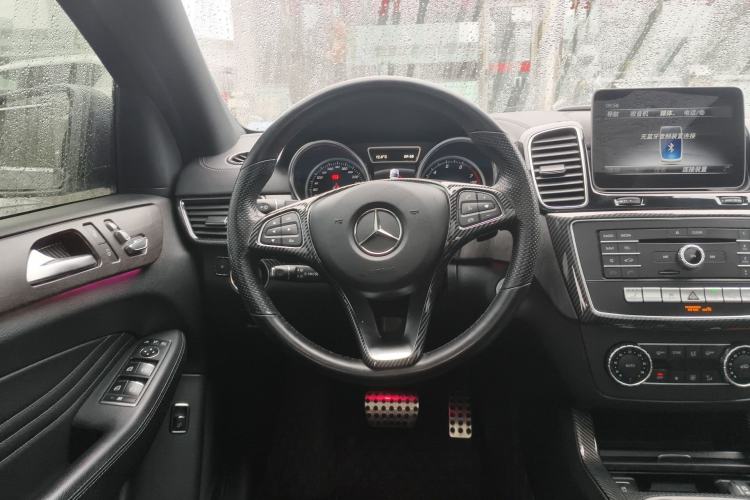 Used Mercedes-Benz GLE Coupe 2018 GLE 320 4MATIC Coupe SUV Steering Wheel