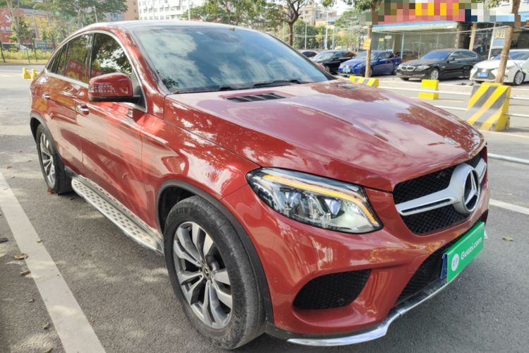 Used Mercedes-Benz GLE Coupe 2018 GLE 400 4MATIC Coupe SUV Exterior 1