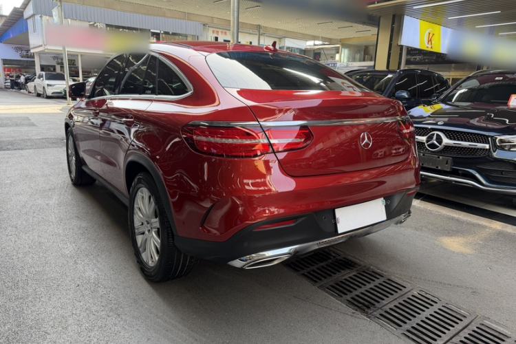 Used Mercedes-Benz GLE Coupe 2018 GLE 320 4MATIC Coupe SUV Exterior 1