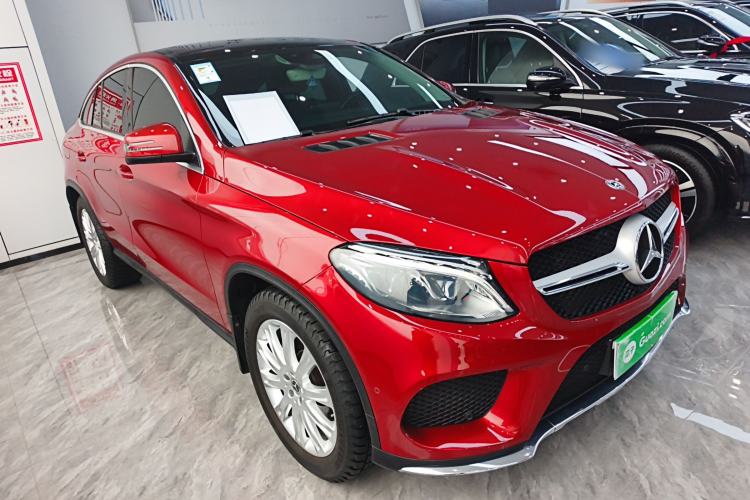 Used Mercedes-Benz GLE Coupe 2018 GLE 320 4MATIC Coupe SUV Exterior 1
