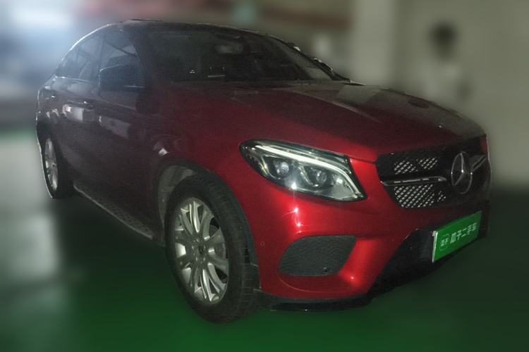 Used Mercedes-Benz GLE Coupe 2018 GLE 320 4MATIC Coupe SUV Front Right 45 Deg