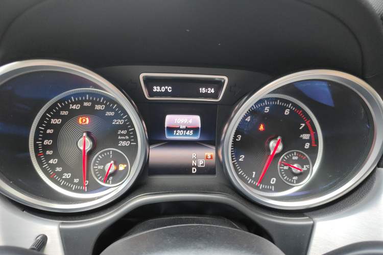 Used Mercedes-Benz GLE Coupe 2018 GLE 400 4MATIC Coupe SUV Instrument Cluster