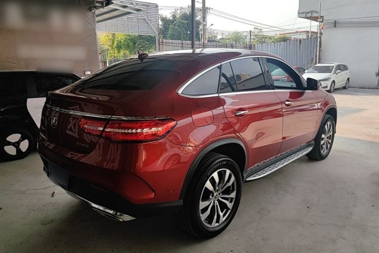 Used Mercedes-Benz GLE Coupe 2018 GLE 400 4MATIC Coupe SUV Rear Right 45 Deg