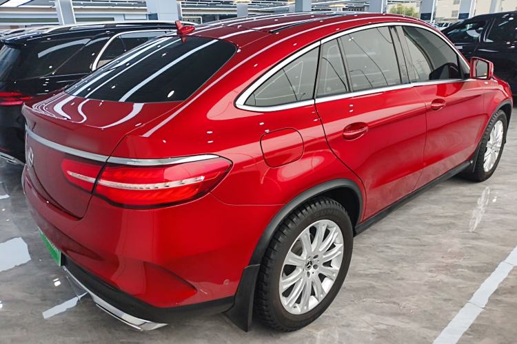 Used Mercedes-Benz GLE Coupe 2018 GLE 320 4MATIC Coupe SUV Rear Right 45 Deg