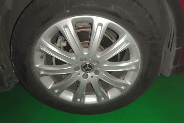 Used Mercedes-Benz GLE Coupe 2018 GLE 320 4MATIC Coupe SUV Right Front Wheel Hub