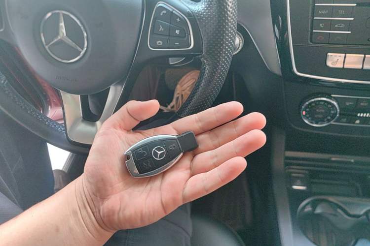 Used Mercedes-Benz GLE Coupe 2018 GLE 400 4MATIC Coupe SUV Vehicle Key