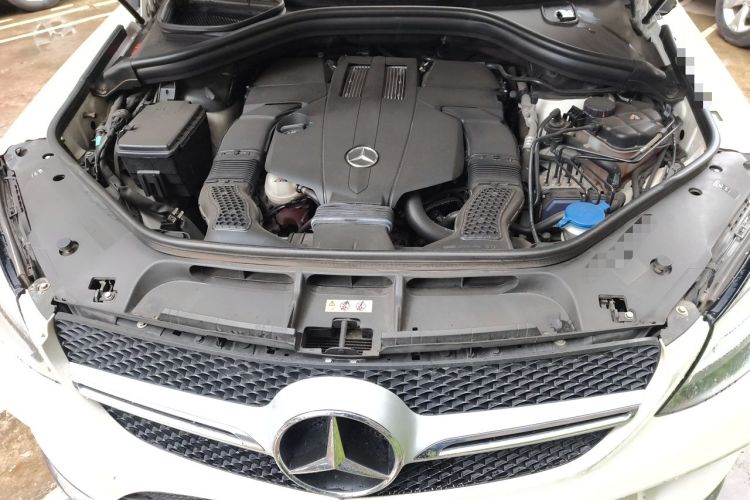 Used Mercedes-Benz GLE Coupe 2018 GLE 400 4MATIC Coupe SUV Engine Bay