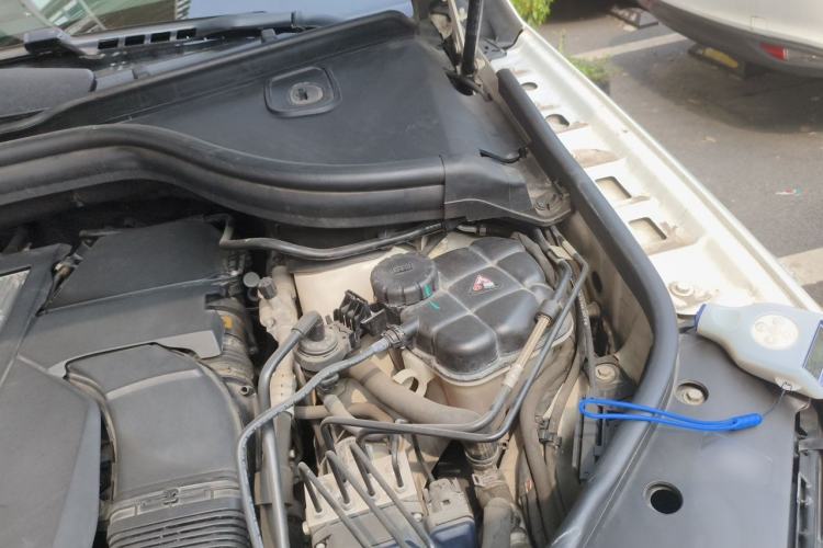 Used Mercedes-Benz GLE Coupe 2018 GLE 400 4MATIC Coupe SUV Engine Bay Left
