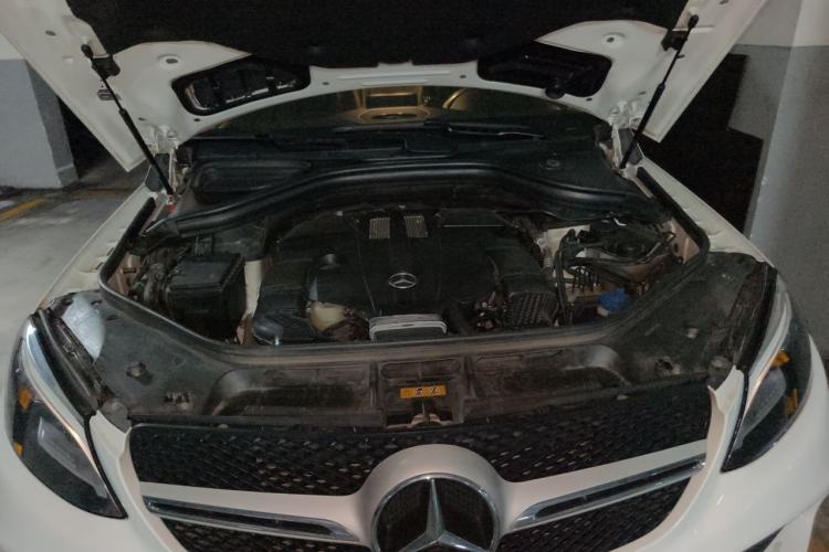 Used Mercedes-Benz GLE Coupe 2018 GLE 400 4MATIC Coupe SUV Engine Bay