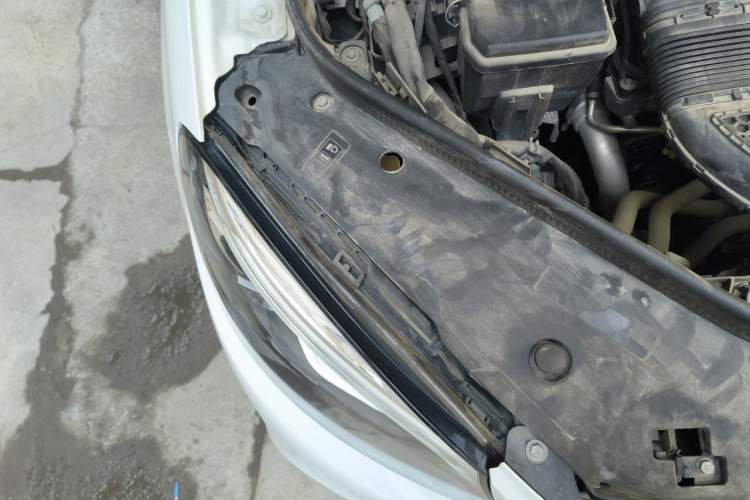 Used Mercedes-Benz GLE Coupe 2018 GLE 320 4MATIC Coupe SUV Engine Bay Right