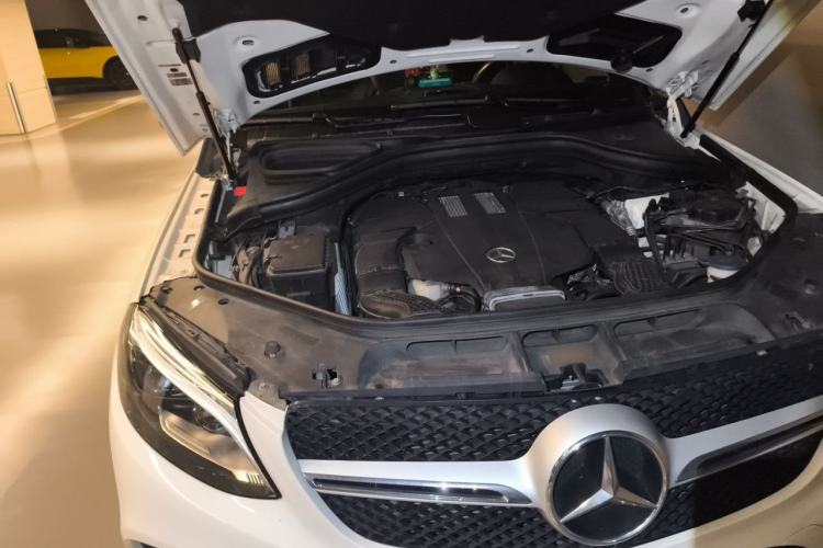 Used Mercedes-Benz GLE Coupe 2018 GLE 320 4MATIC Coupe SUV Engine Bay Right