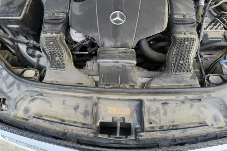 Used Mercedes-Benz GLE Coupe 2018 GLE 320 4MATIC Coupe SUV Engine Bay