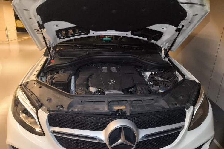 Used Mercedes-Benz GLE Coupe 2018 GLE 320 4MATIC Coupe SUV Engine Bay