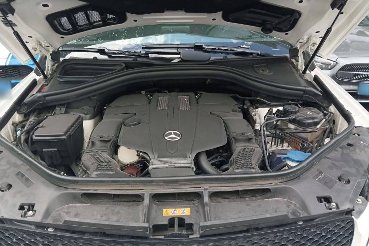 Used Mercedes-Benz GLE Coupe 2018 GLE 400 4MATIC Coupe SUV Engine Bay
