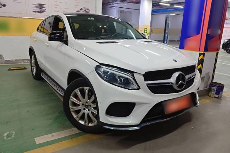 Used Mercedes-Benz GLE Coupe 2018 GLE 320 4MATIC Coupe SUV Exterior 1