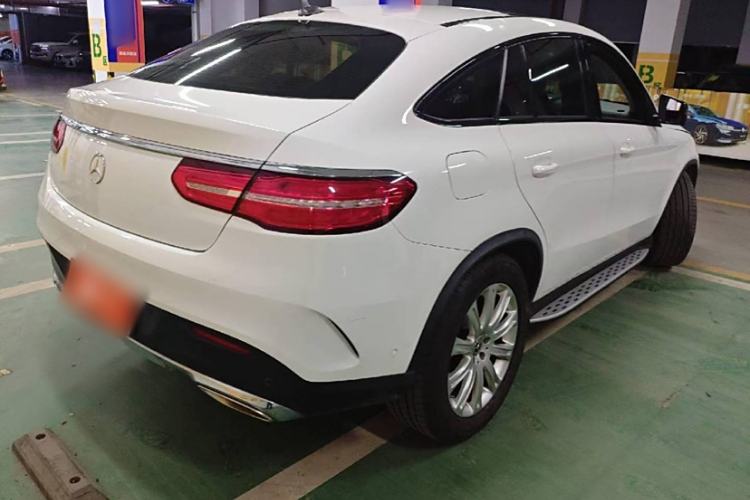 Used Mercedes-Benz GLE Coupe 2018 GLE 320 4MATIC Coupe SUV Exterior 3