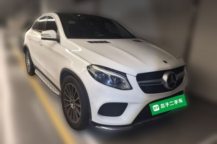 Used Mercedes-Benz GLE Coupe 2018 GLE 320 4MATIC Coupe SUV Front Right 45 Deg