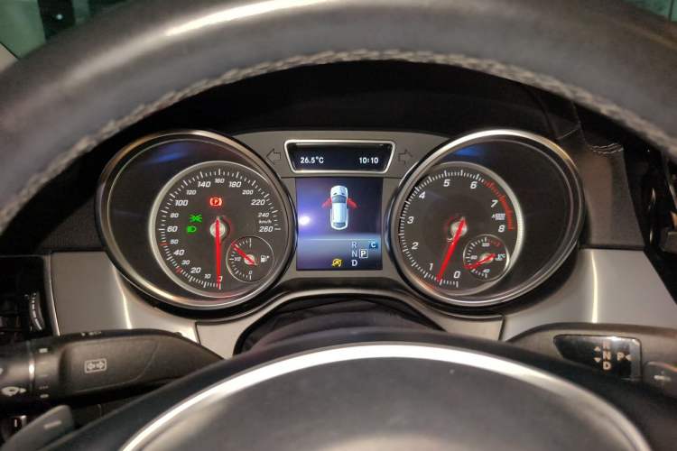 Used Mercedes-Benz GLE Coupe 2018 GLE 400 4MATIC Coupe SUV Instrument Cluster
