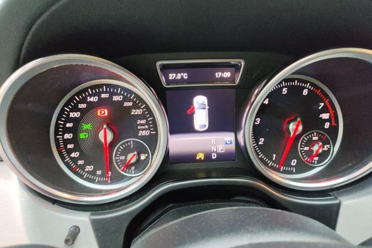 Used Mercedes-Benz GLE Coupe 2018 GLE 400 4MATIC Coupe SUV Instrument Cluster