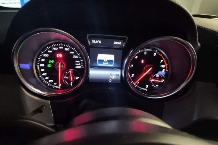 Used Mercedes-Benz GLE Coupe 2018 GLE 320 4MATIC Coupe SUV Instrument Cluster