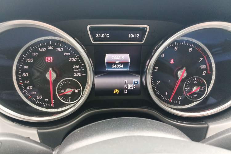 Used Mercedes-Benz GLE Coupe 2018 GLE 400 4MATIC Coupe SUV Instrument Cluster