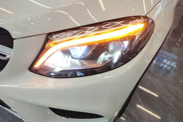 Used Mercedes-Benz GLE Coupe 2018 GLE 320 4MATIC Coupe SUV Left Front Headlight