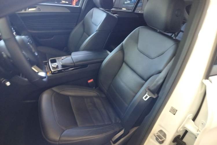 Used Mercedes-Benz GLE Coupe 2018 GLE 320 4MATIC Coupe SUV Left Front Seat