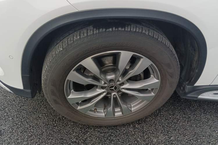 Used Mercedes-Benz GLE Coupe 2018 GLE 400 4MATIC Coupe SUV Left Front Wheel Hub