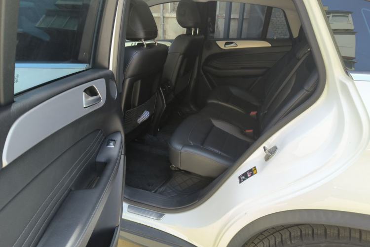 Used Mercedes-Benz GLE Coupe 2018 GLE 320 4MATIC Coupe SUV Left Rear Seat
