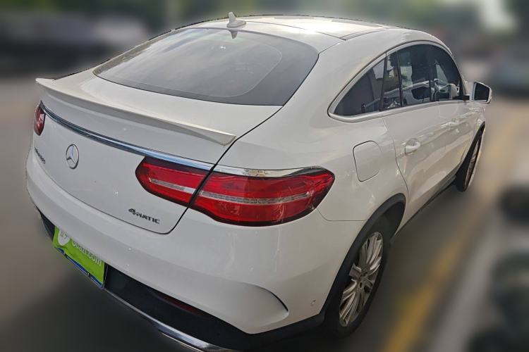 Used Mercedes-Benz GLE Coupe 2018 GLE 400 4MATIC Coupe SUV Rear Right 45 Deg