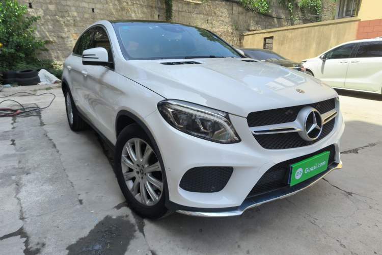 Used Mercedes-Benz GLE Coupe 2018 GLE 320 4MATIC Coupe SUV Right Front Headlight