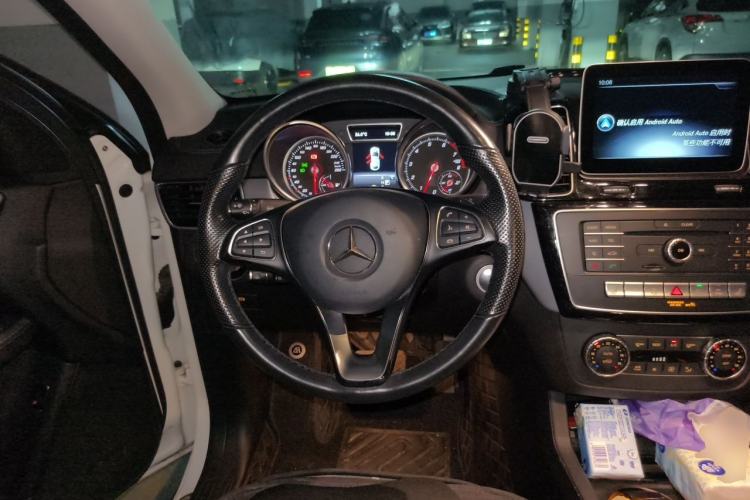 Used Mercedes-Benz GLE Coupe 2018 GLE 400 4MATIC Coupe SUV Steering Wheel