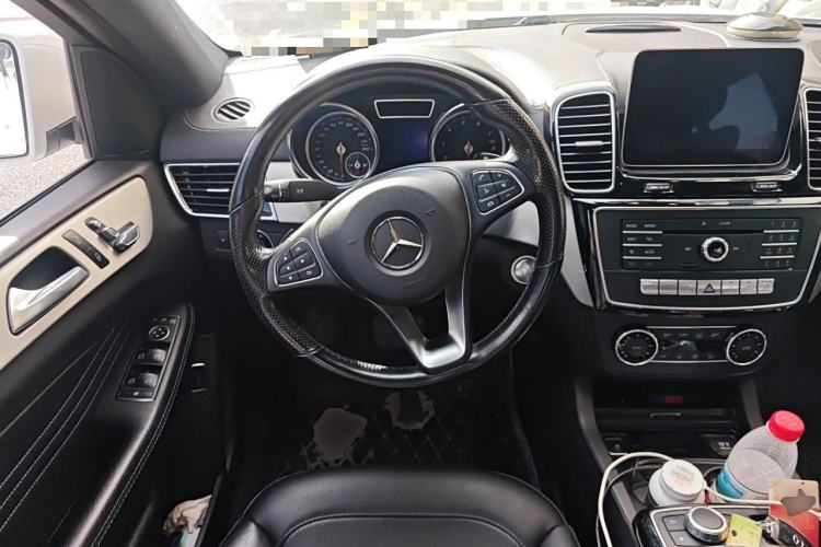 Used Mercedes-Benz GLE Coupe 2018 GLE 400 4MATIC Coupe SUV Steering Wheel