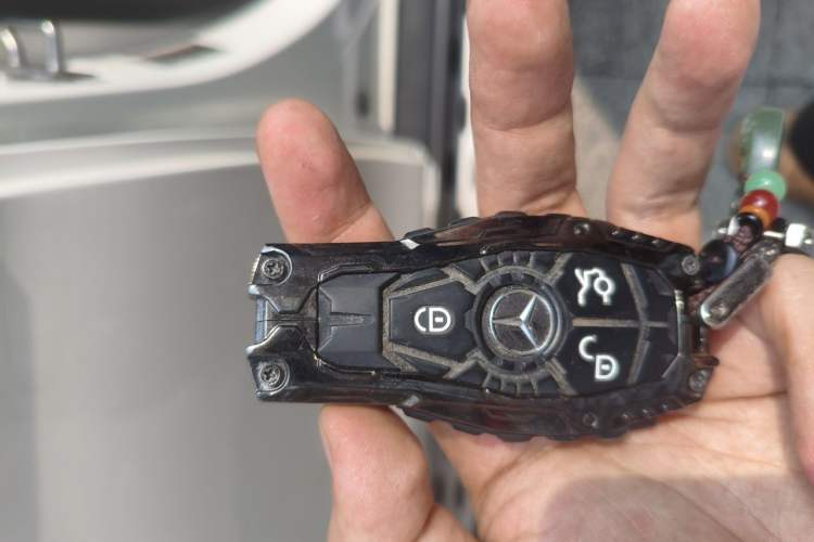 Used Mercedes-Benz GLE Coupe 2018 GLE 400 4MATIC Coupe SUV Vehicle Key