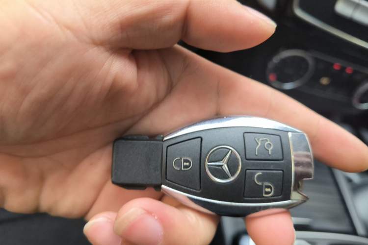 Used Mercedes-Benz GLE Coupe 2018 GLE 320 4MATIC Coupe SUV Vehicle Key
