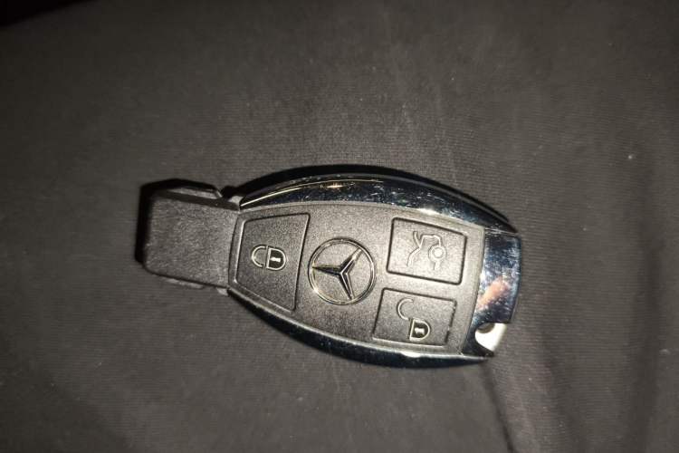 Used Mercedes-Benz GLE Coupe 2018 GLE 320 4MATIC Coupe SUV Vehicle Key